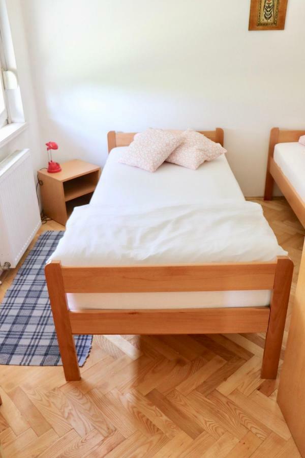 Artsy Apartment Zagreb Bagian luar foto
